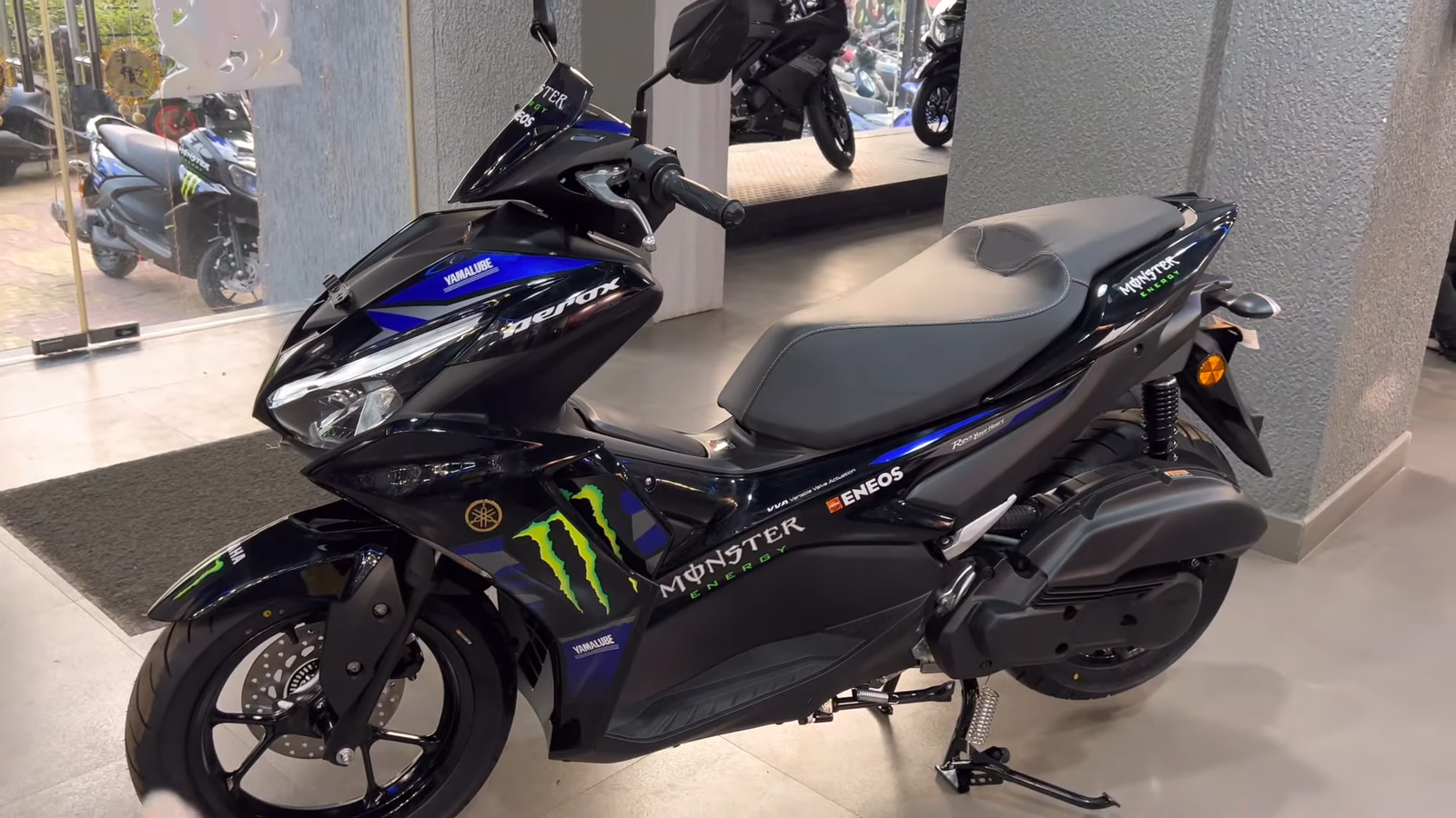 बजट की फिक्र छोड़े ! 4000 रुपए की EMI पर बनाए अपना, Yamaha Aerox 155 MotoGP Edition स्कूटर को... जानें कीमत