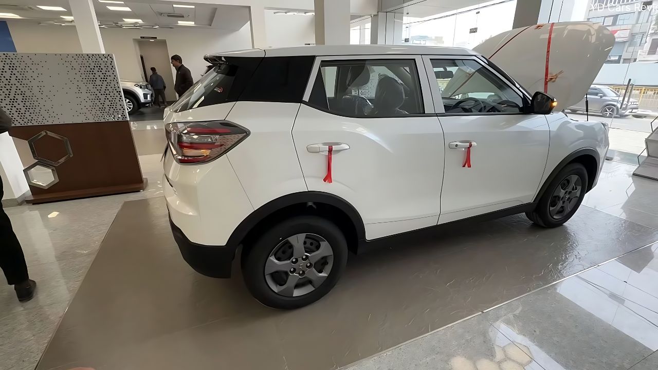 Mahindra XUV400 मार्केट में मचा रही है ! तहलका, 32,780 रुपए की किस्त पर लाएं अपने घर... जानें कीमत