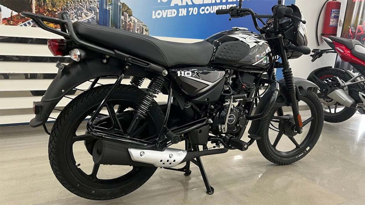 माइलेज की मोहताज, Bajaj की ये बाइक साथ ही बजट में... जानें आखिर कीमत कितनी