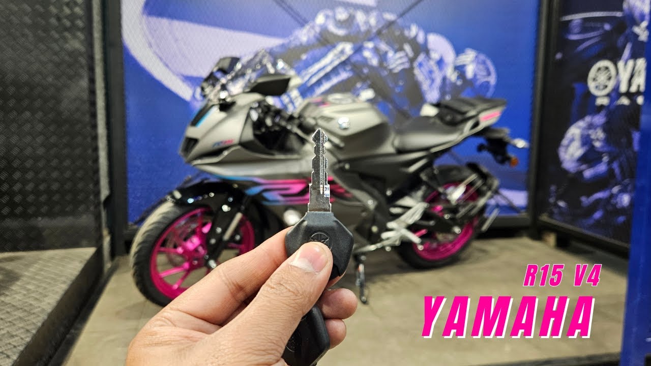 2024 Yamaha R15 V4